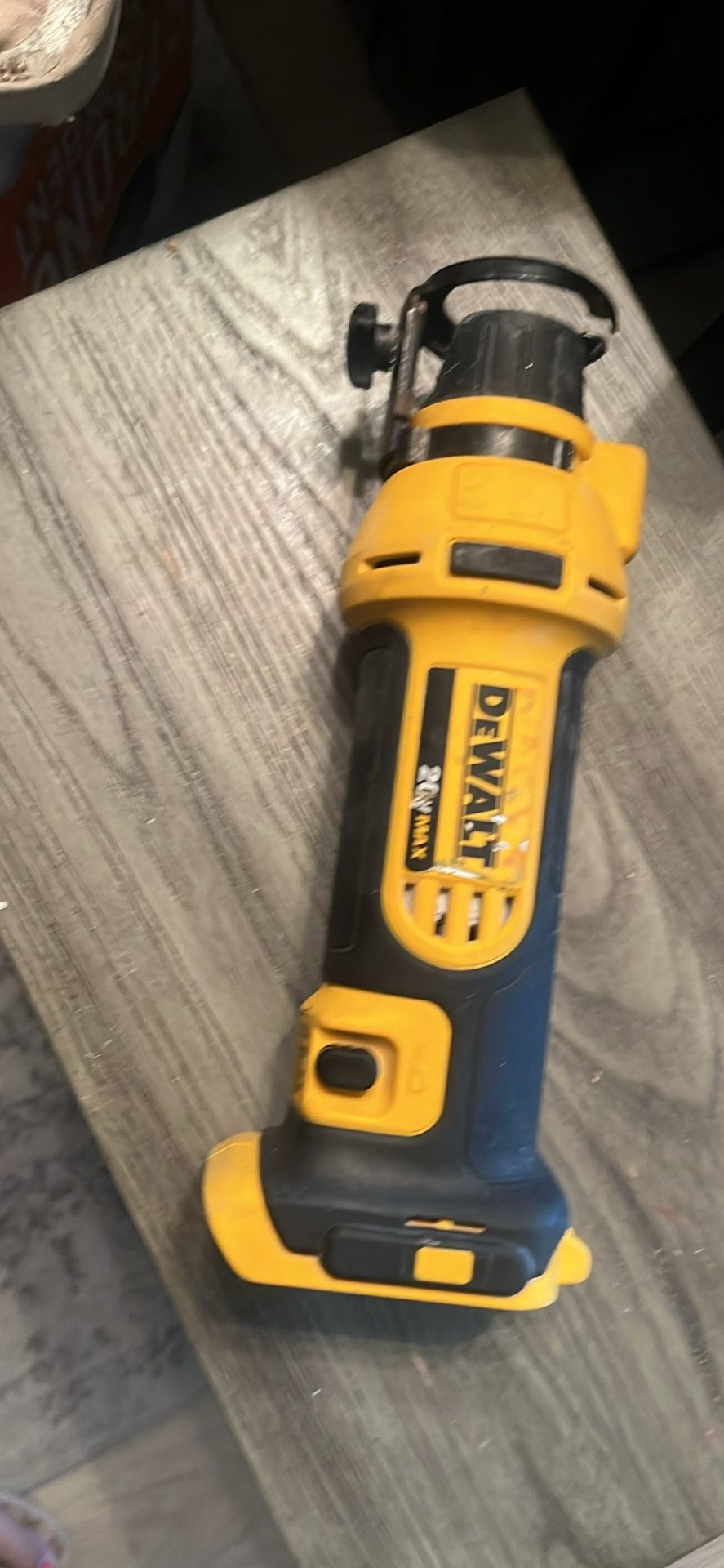DeWalt router
