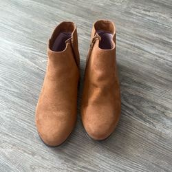 Cat & Jack Tan Suede Ankle Boots with Side Zipper