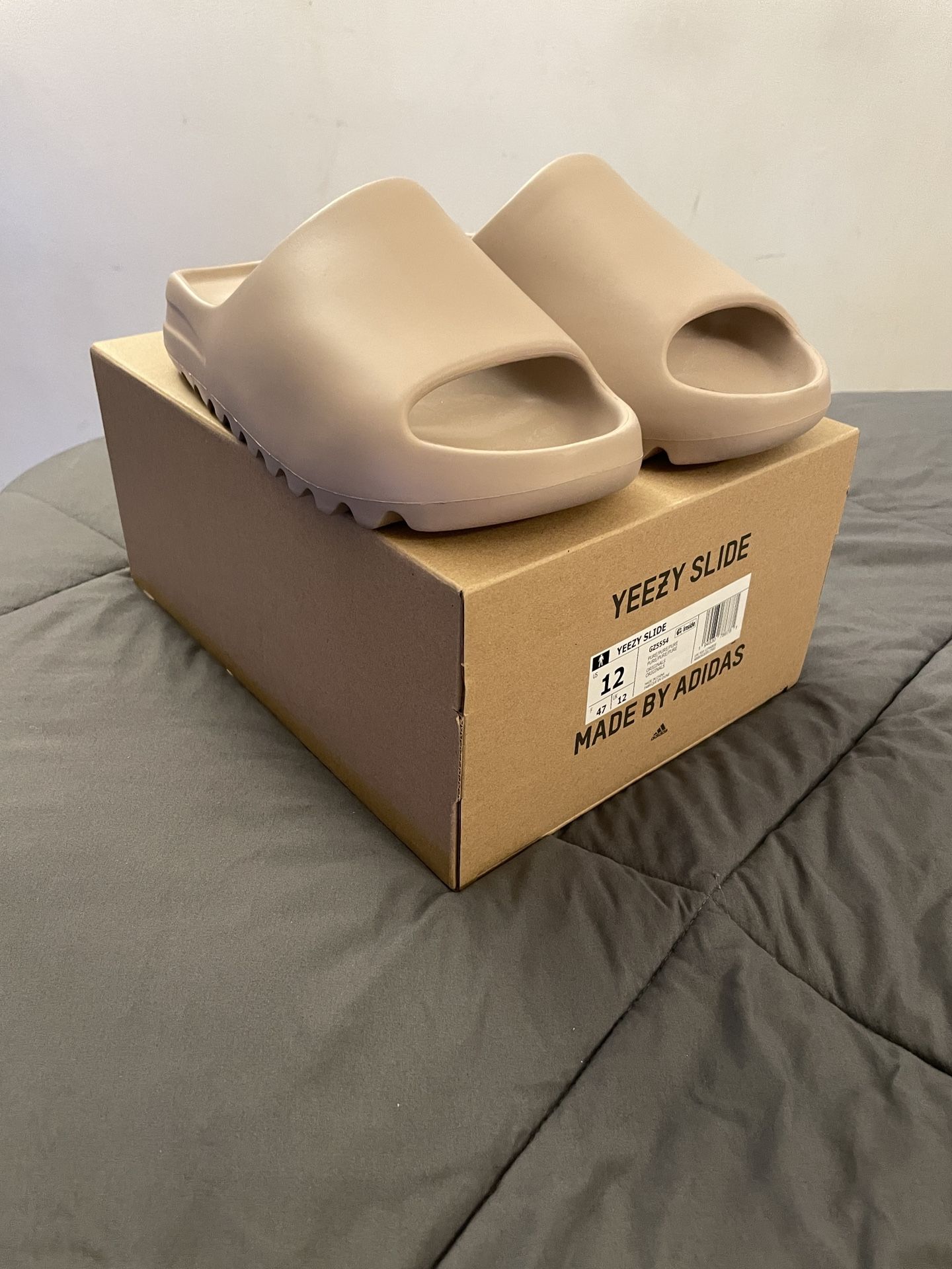Yeezy Slide “Pure” - Size 12