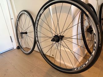 Tarmac Comp Bike Parts Bundle (Wheels, Bar, Post, Saddle, Garmin Mount)