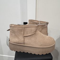 Mudd Mini Platform Brown Boots