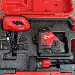 Milwaukee M12 Green Line Laser 360 