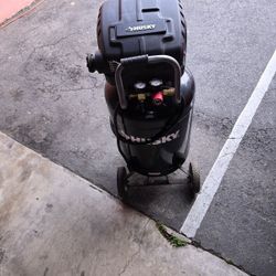 Husky air compressor