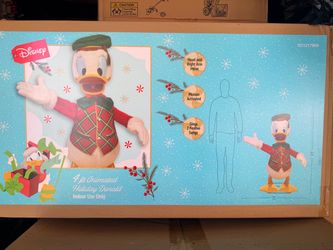 Disney 4ft Animated Holiday Donald Duck