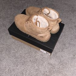 Ugg Neumel Boots Size 11