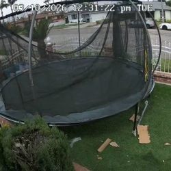 Trampoline- 12ft - BRINCOLIN