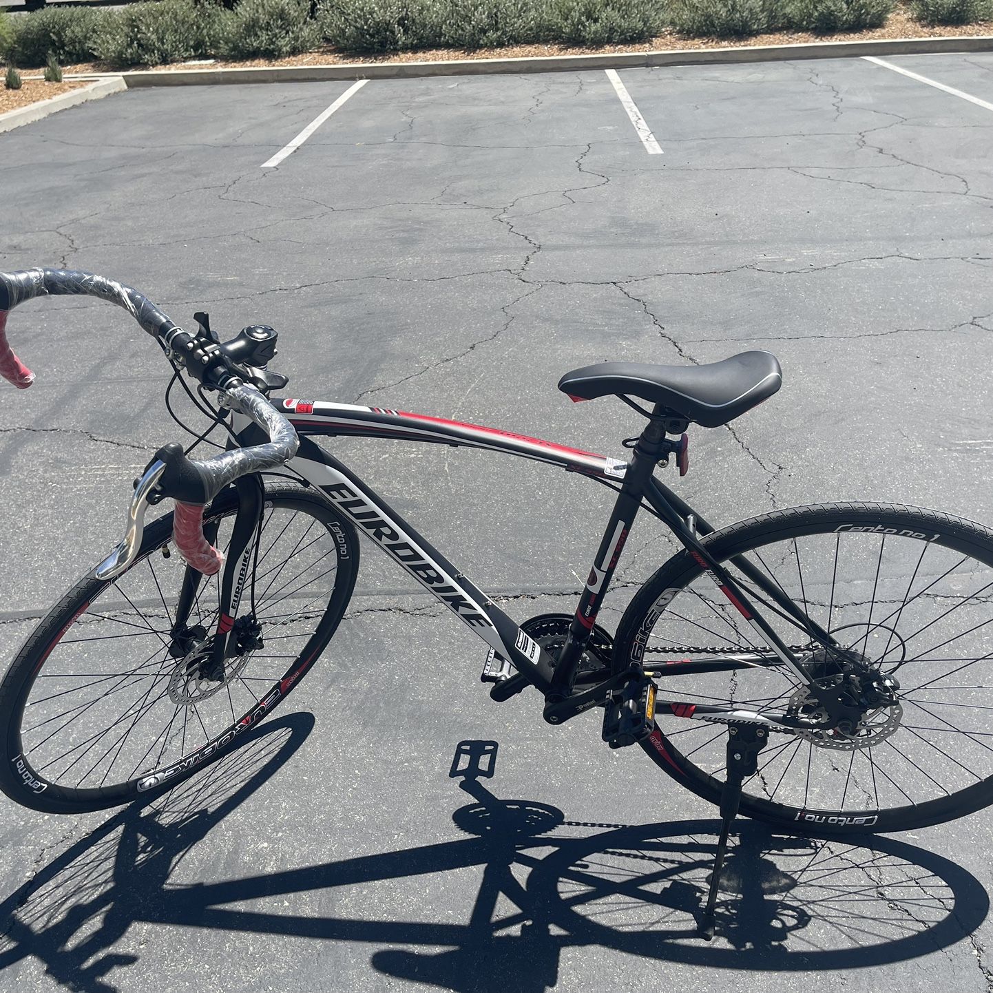 Eurobike XC550 Road Bike 21 Speed Bicycle Disc Brake 700C Commuter