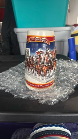 Budweiser 1999 Holiday Beer Stein 