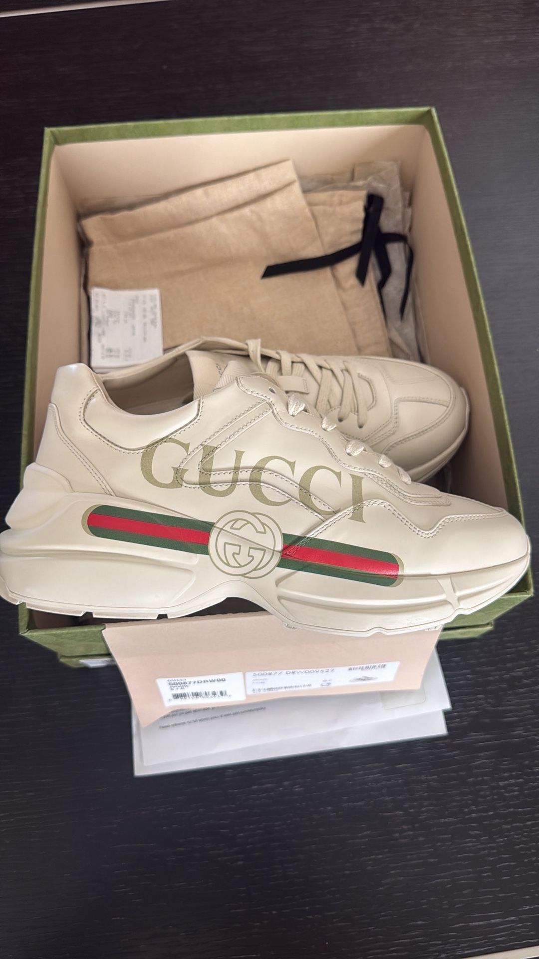 Gucci Authentic Shoes - Men Size 7 & Women Size 8.5