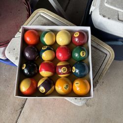 Pool Table Balls