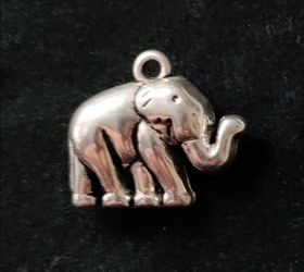 SILVER plated Elephant charm