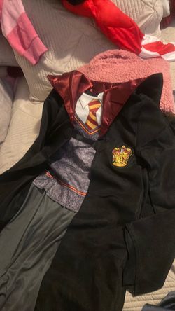 Harry Potter Gryffindor Costume Robe Halloween size S kids like 6 years old