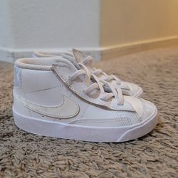 Nike Shoes Size 10c
