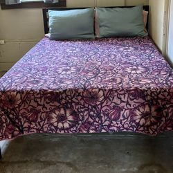 QUEEN BED FRAME WITH 8" GREEN TEA MEMORY FOAM MATTRESS AND PILLOW TOP MATTRESS TOPPER