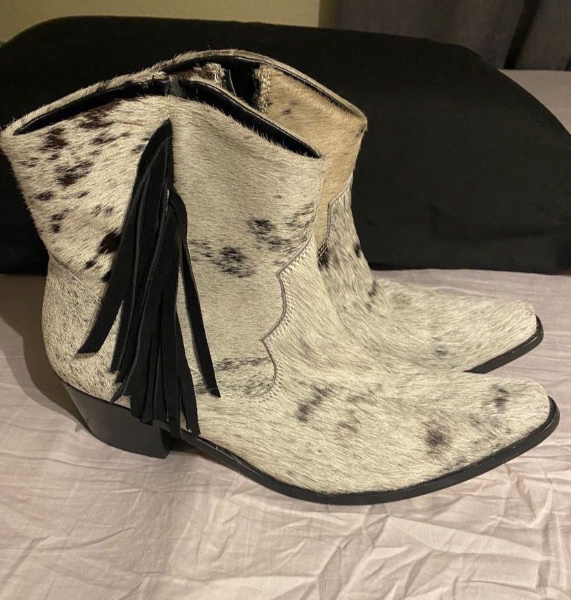 Agave Sky Ankle Boots Size 12 W
