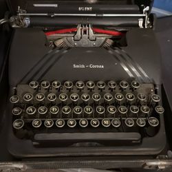 Vintage Smith Corona Typewriter