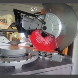 compound sliding duel bevel miter saw