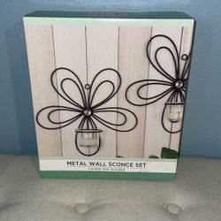 SET OF 2 NEW METAL FLOWER CANDLE HOLDER WALL SCONCE