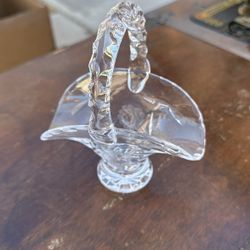 Vintage Duncan Miller corn flower design cut And etched glass basket vase