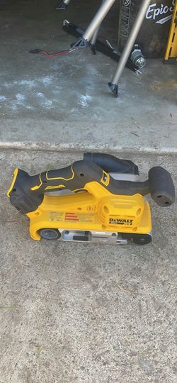 DEWALT 20-Volt Cordless Belt Sander (Tool-Only)
