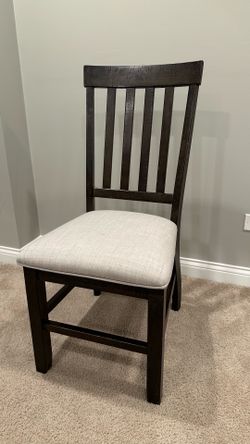 Set of 8 Dining Chairs
