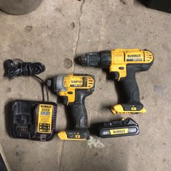 Dewalt 20 V Impact+ Drill + Charger + Batery