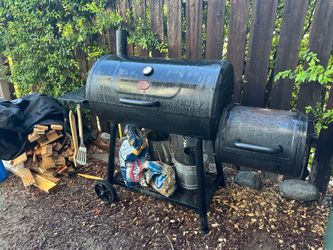 Offset Smoker & Charcoal Grill