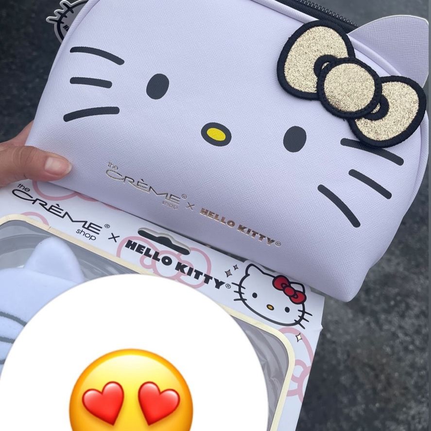 Hello kitty cosmetics bag