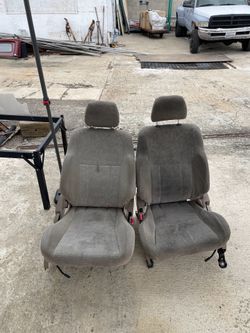 3rd gen 4runner front seats