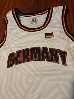 Germany 🇩🇪 jersey size L adult