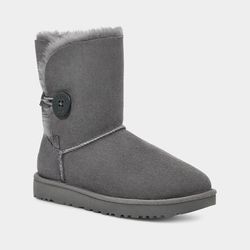 Uggs K Bailey Button (Gray)