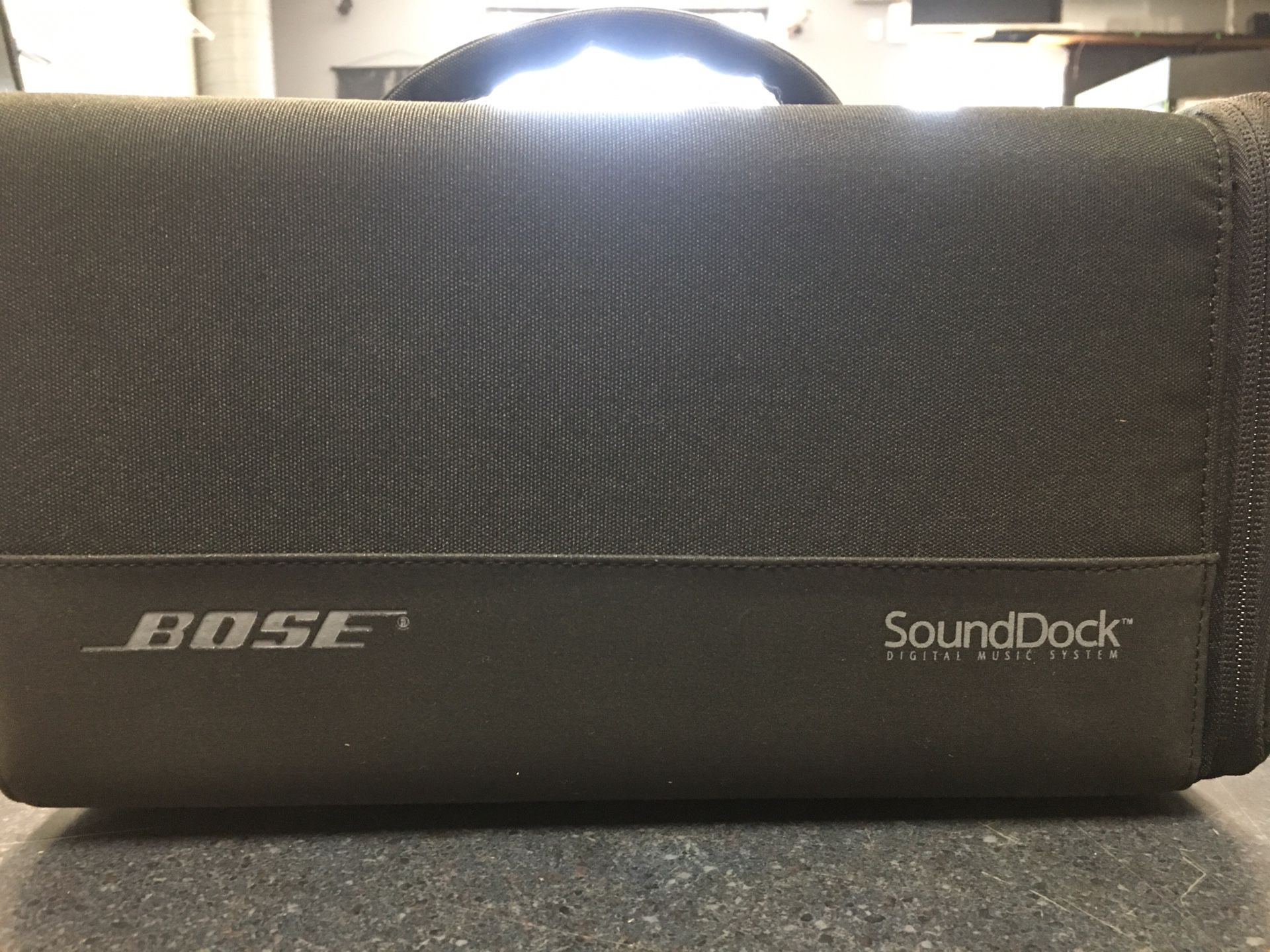 BOSE SoundDock DIGITAL MUSIC SYSTEM