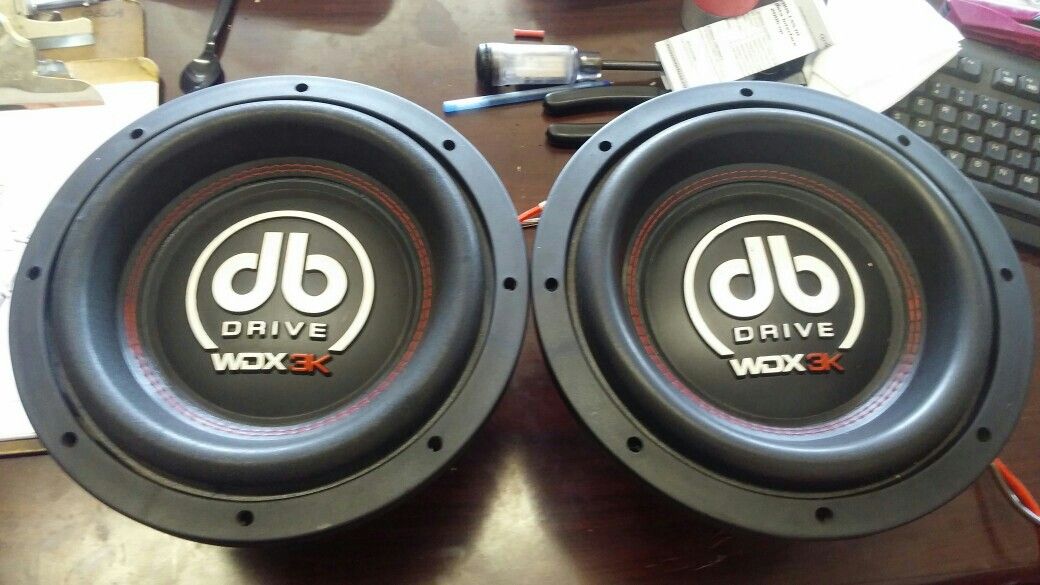 db drive wdx 3k 10" subs