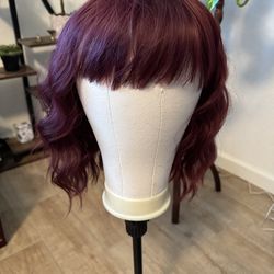 Red synthetic wig with beach waves