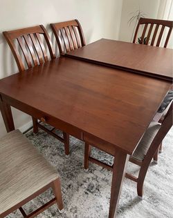 Ethan Allen table, chairs, and 2 leaves