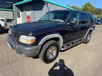 2000 Ford Explorer