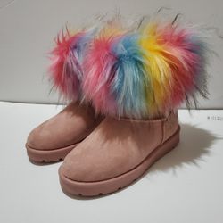 Women Boots with fur Size 8.5