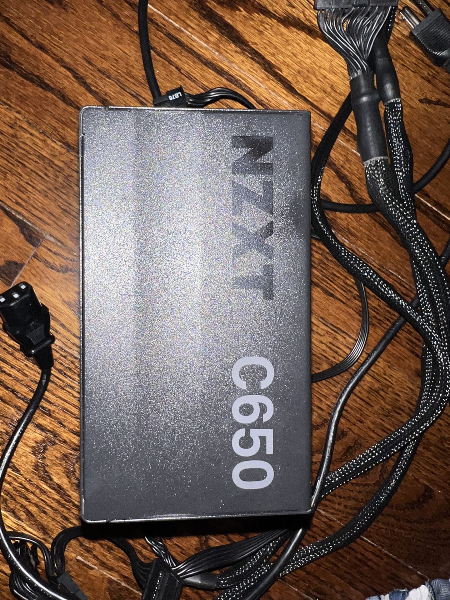 NZXT - 650W Gold Fully-Modular ATX PSU