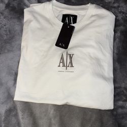 Armani Exchange  Size L