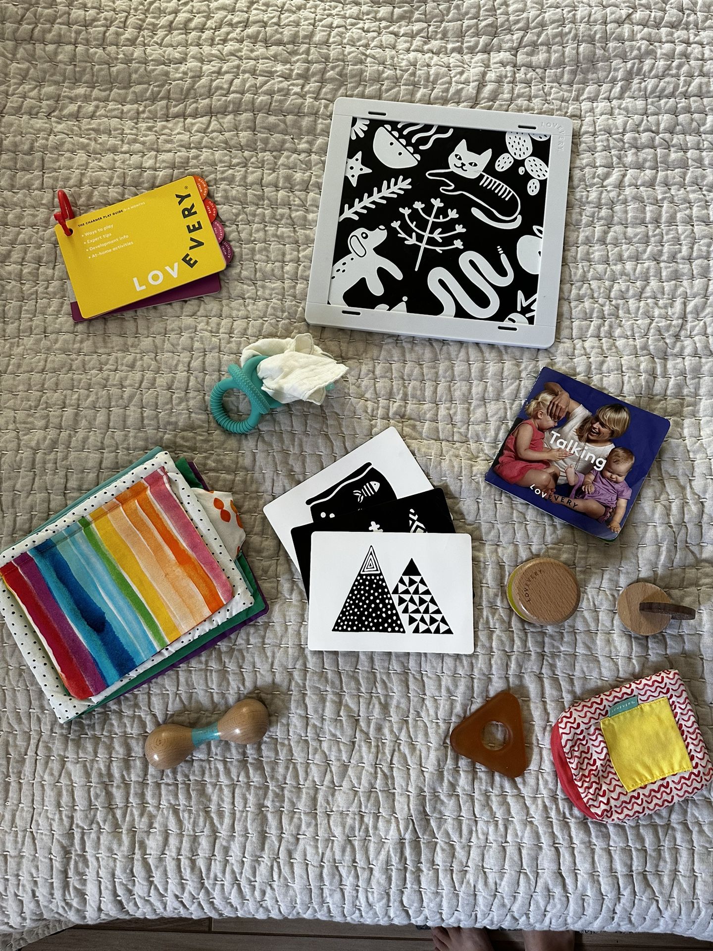 LOVEVERY - The Charmer Play Kit (Months 3-4)