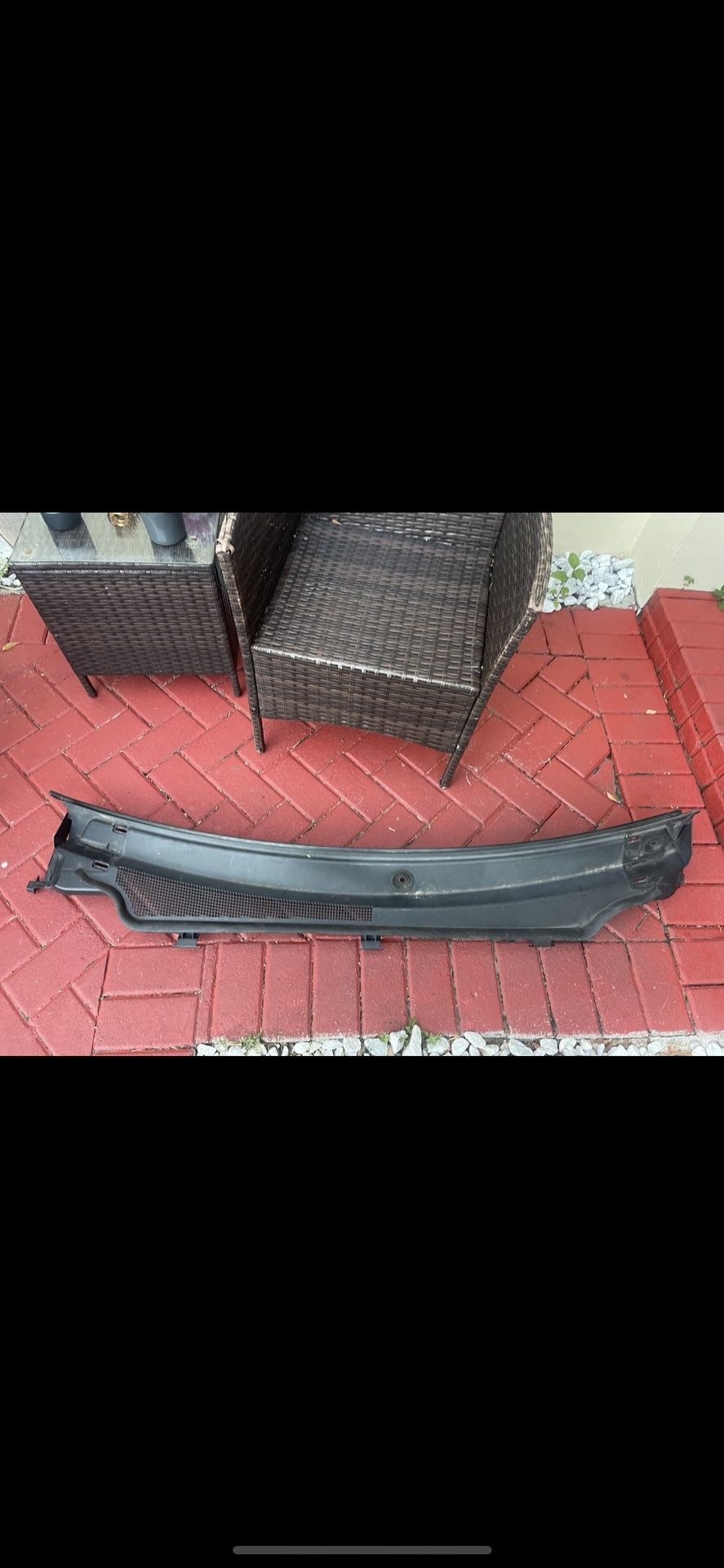 Dodge Durango 14-20 Windshield Cowl