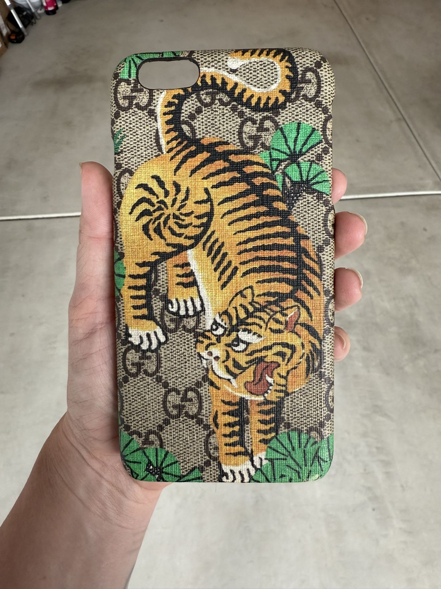 Gucci iPhone 8 Case 