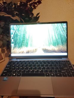 Laptop Windows Pro 11 notebook