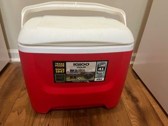 Igloo 28-Quart Cooler (41-Can Capacity)