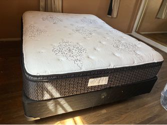 Queen bed