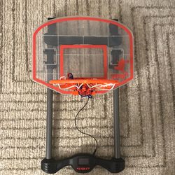 Adjustable basketball hoop
