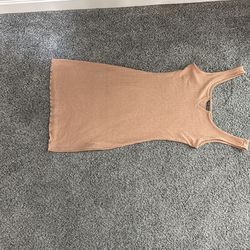 Brown dress