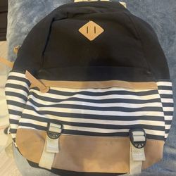 Backpack And Lunch pale 