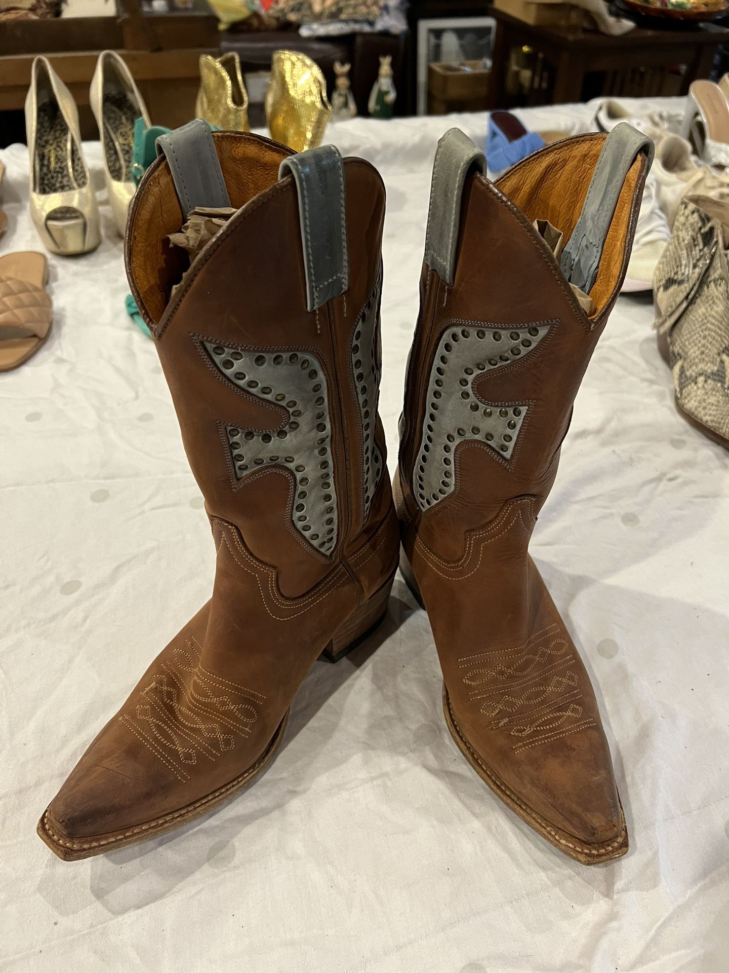 Frye | Vintage Daisy Duke Cognac/Pale Blue Boots size 7