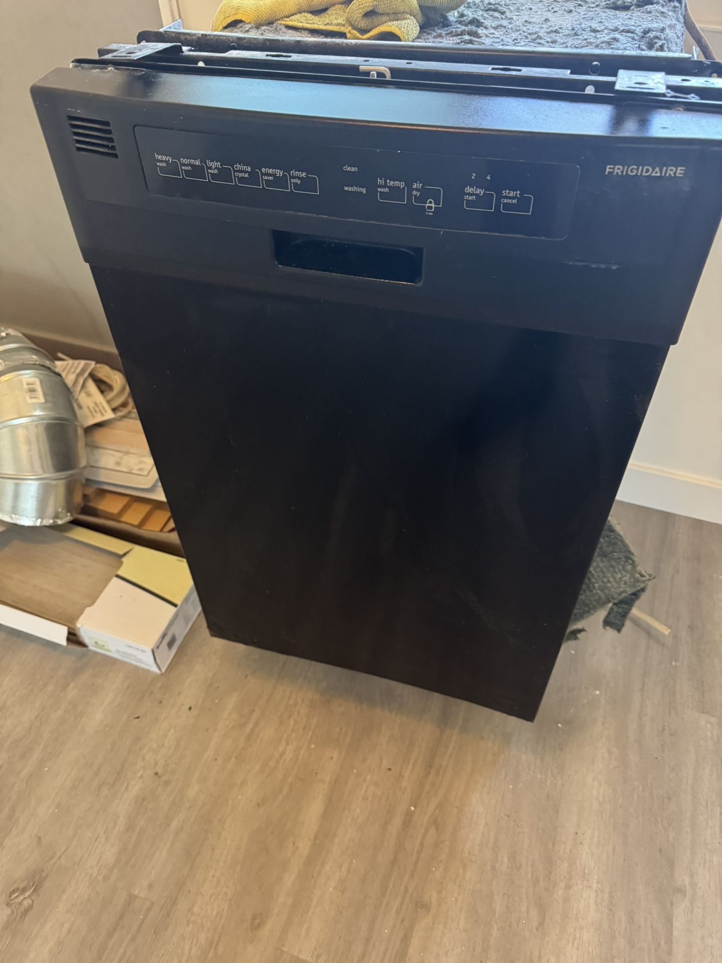 Hisense 18” Dishwasher 